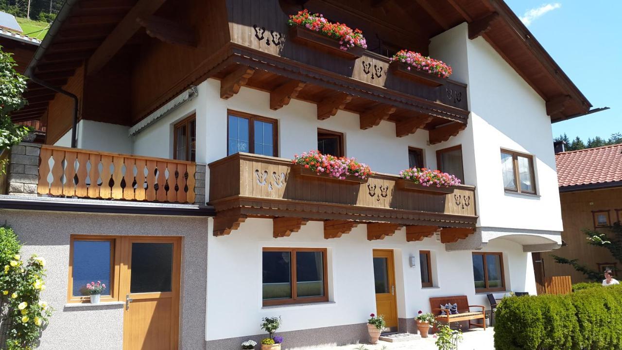 Haus Spitaler Apartment Hippach Exterior photo